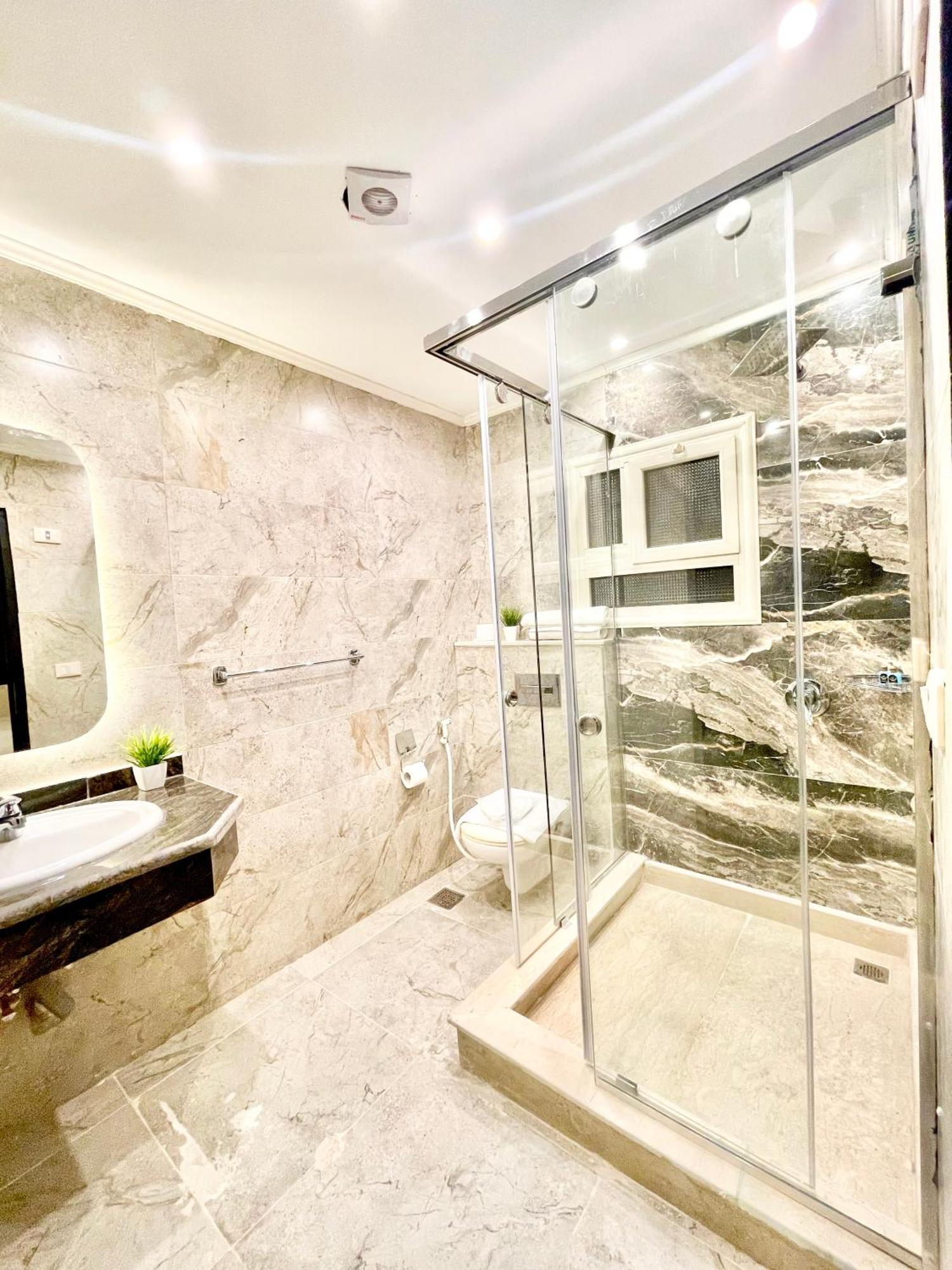 Comfort Giza Inn View Al Kawm al Akhdar Екстериор снимка