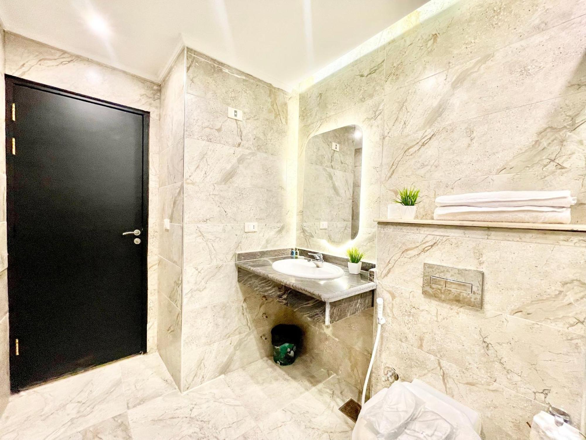 Comfort Giza Inn View Al Kawm al Akhdar Екстериор снимка